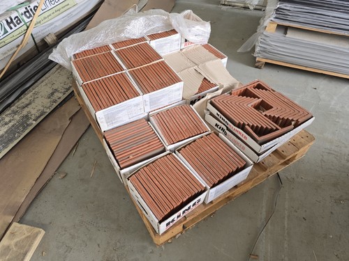 Job lot king - king, brick